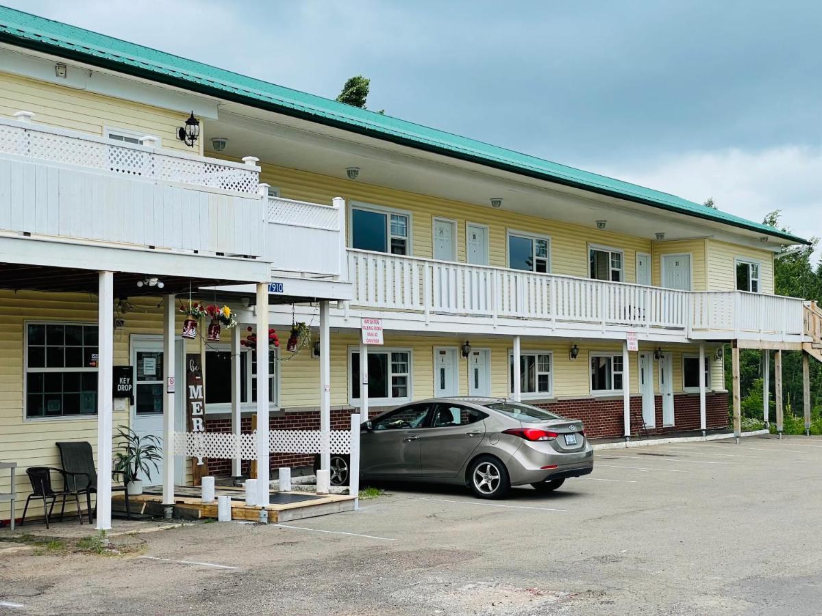 Scenic Motel Монктон Экстерьер фото